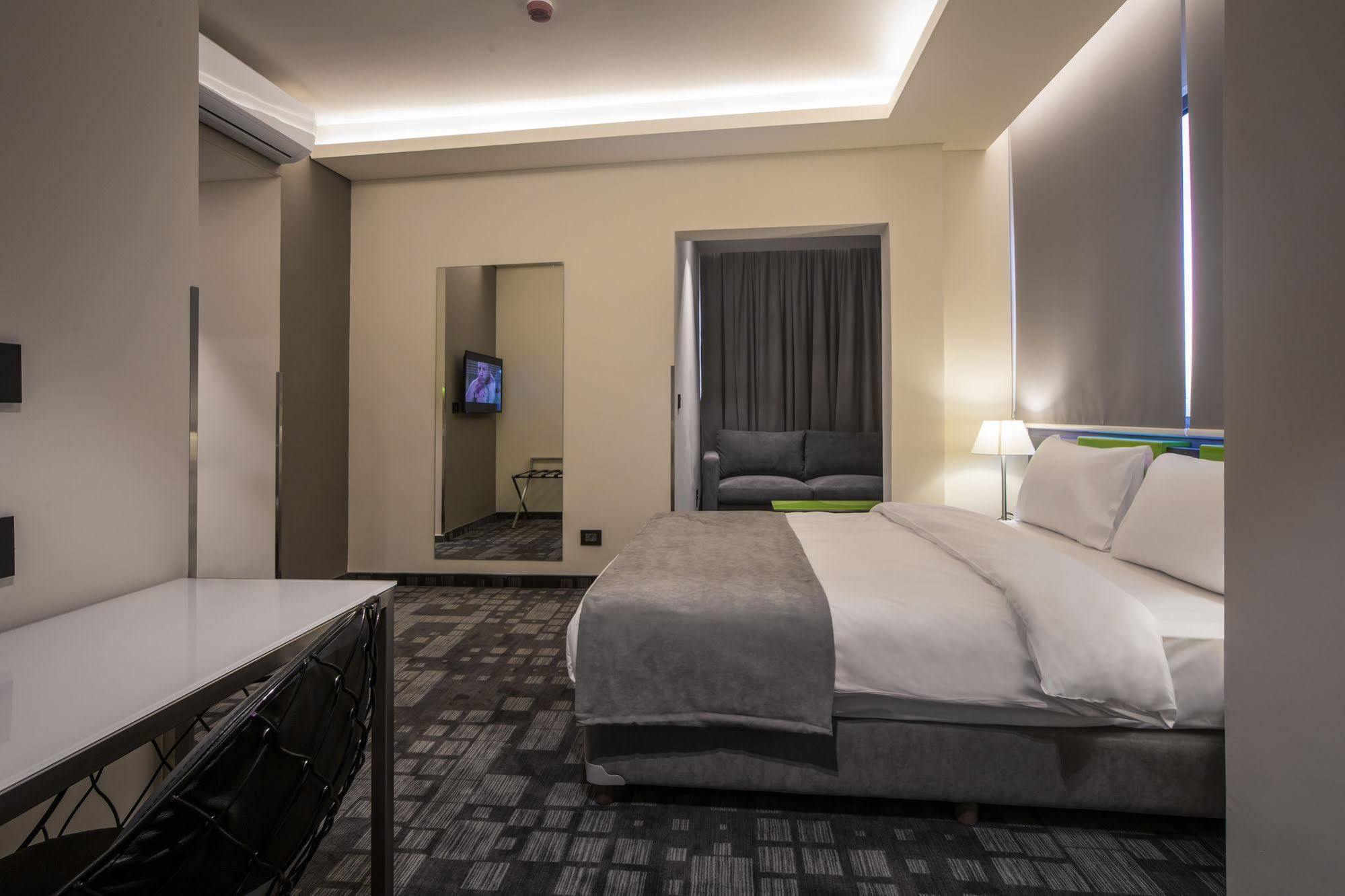 Studio 44 Beirut Eksteriør bilde
